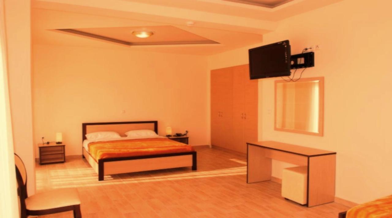 Hotel Victoria กิลกิส ภายนอก รูปภาพ